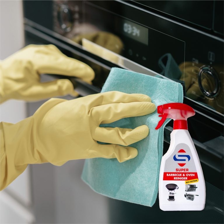 Hoe oven schoonmaken