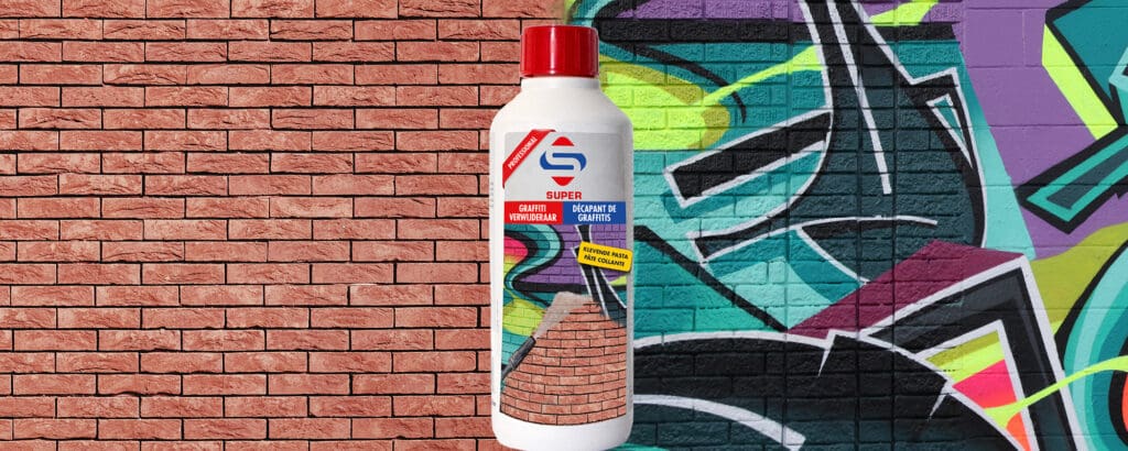 Pour l'élimination des graffitis sur les briques